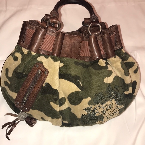 Juicy Couture Handbags - EUC ✨Vintage Juicy Couture Fatigue “Camo” Purse